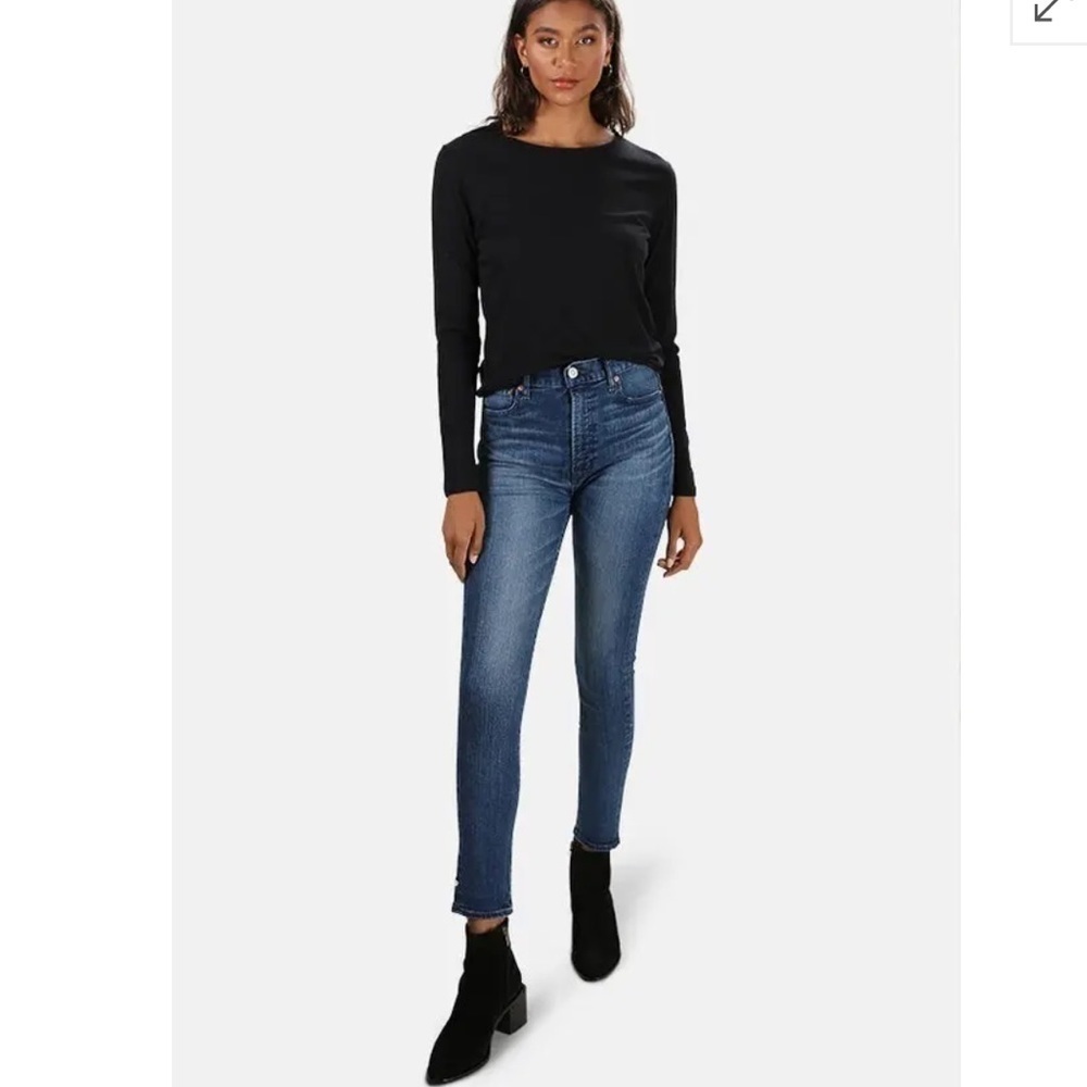 Moussy Vintage Willows Rebirth High Rise Jeans size 25